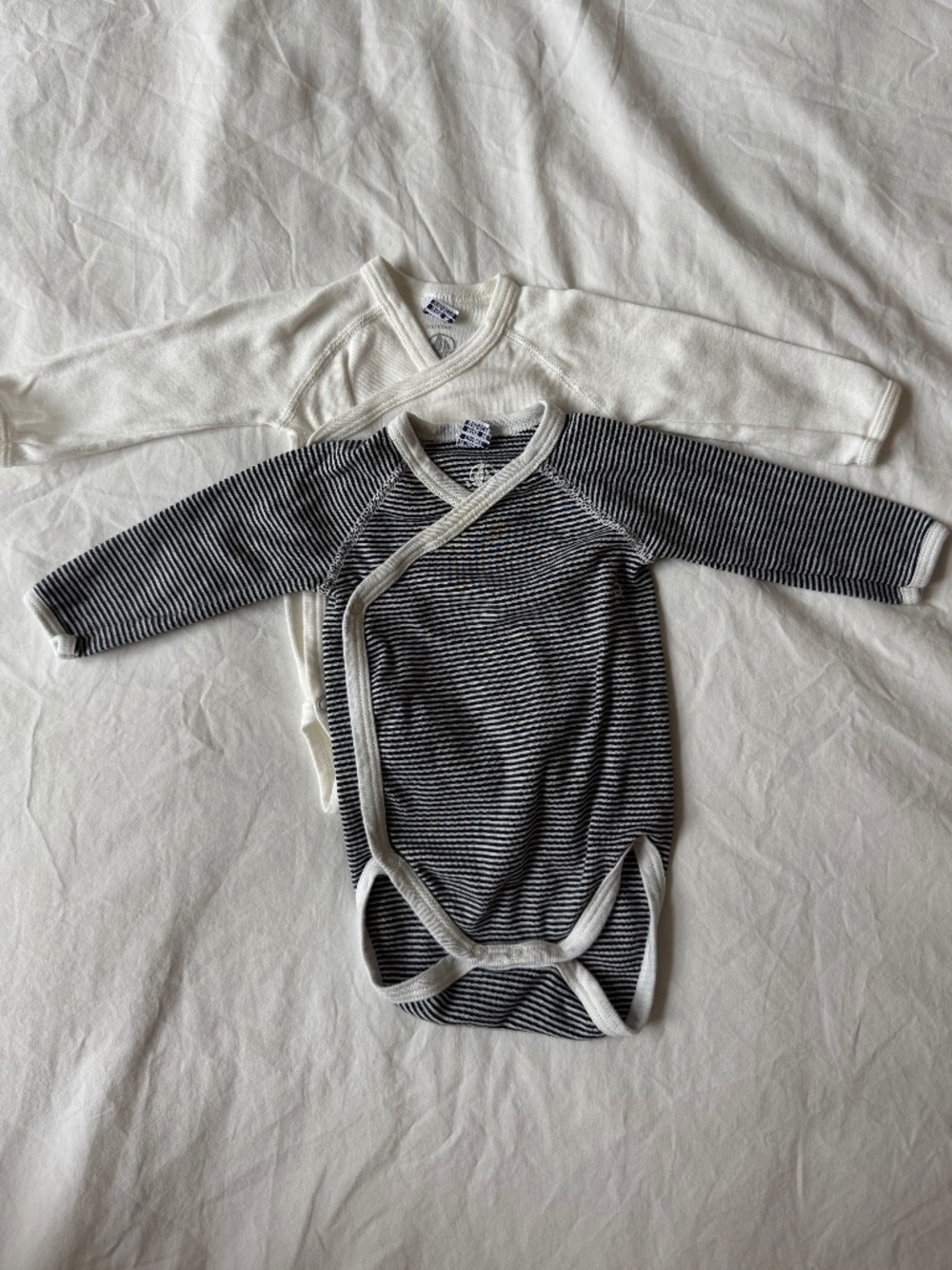 Petit Bateau Onesies 3M